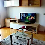 Mia - Spacious On 85 M2 With Beautiful Sea View טרוגיר