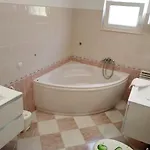 דירה Mia - Spacious On 85 M2 With Beautiful Sea View טרוגיר