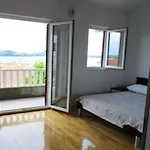 Mia - Spacious On 85 M2 With Beautiful Sea View טרוגיר