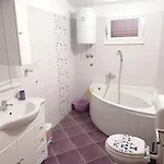 Mia - Spacious On 85 M2 With Beautiful Sea View טרוגיר