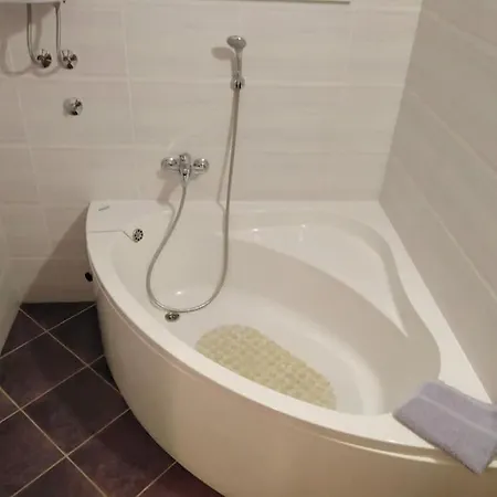 公寓 Mia - Spacious On 85 M2 With Beautiful Sea View 特罗吉尔