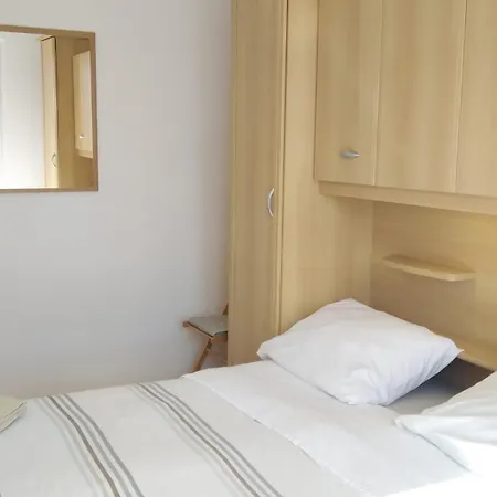 Mia - Spacious On 85 M2 With Beautiful Sea View