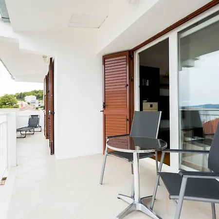 Mia - Spacious On 85 M2 With Beautiful Sea View Apartman
