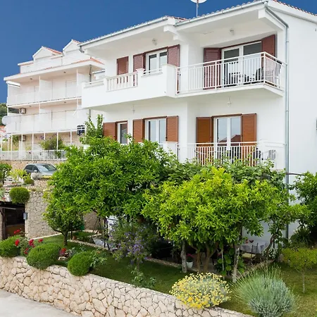 公寓 Mia - Spacious On 85 M2 With Beautiful Sea View 特罗吉尔