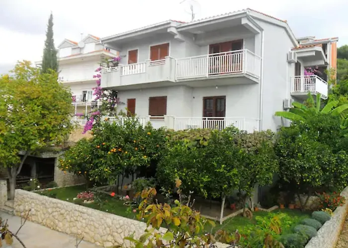 Mia - Spacious On 85 M2 With Beautiful Sea View