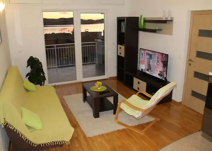 Appartement Mia - Spacious On 85 M2 With Beautiful Sea View Trogir