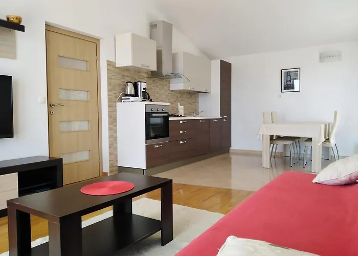 Apartman Mia - Spacious On 85 M2 With Beautiful Sea View *
