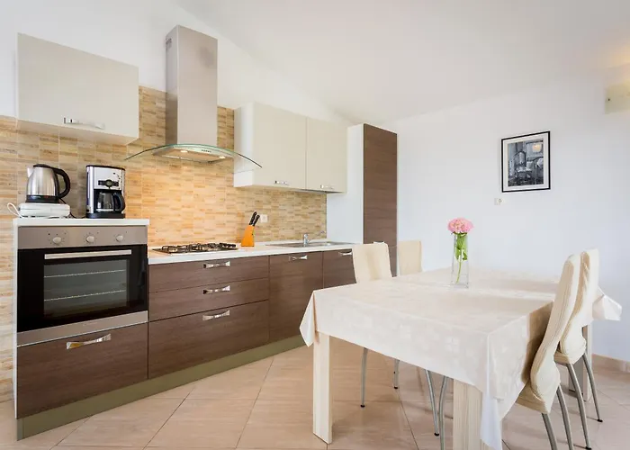 Mia - Spacious On 85 M2 With Beautiful Sea View Appartement