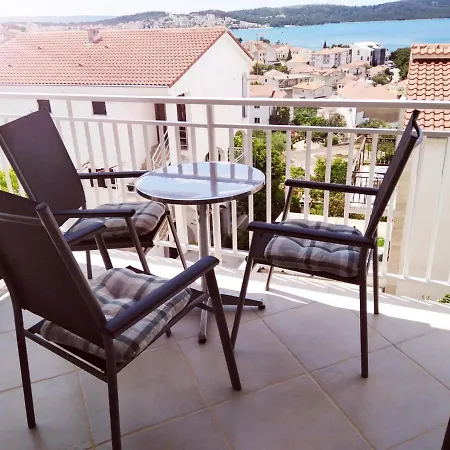 Appartement Mia - Spacious On 85 M2 With Beautiful Sea View *
