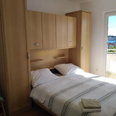 Apartment Mia - Spacious On 85 M2 With Beautiful Sea View Trogir