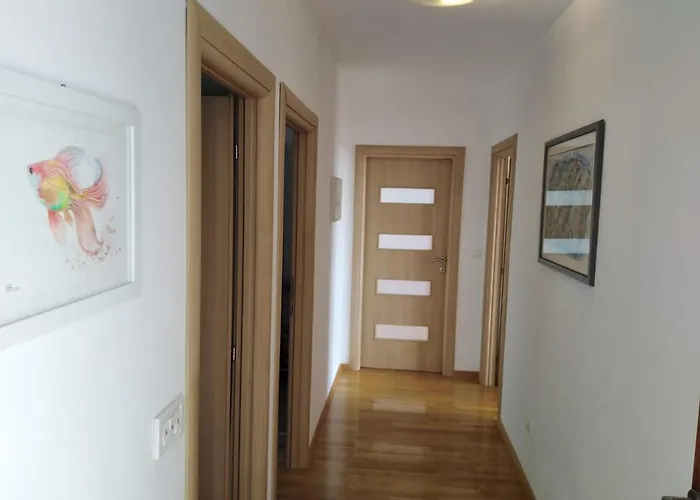 Mia - Spacious On 85 M2 With Beautiful Sea View * 特罗吉尔
