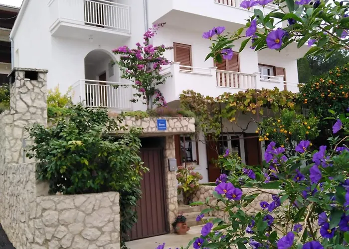 Mia - Spacious On 85 M2 With Beautiful Sea View 特罗吉尔