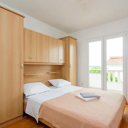 Apartament Mia - Spacious On 85 M2 With Beautiful Sea View Trogir